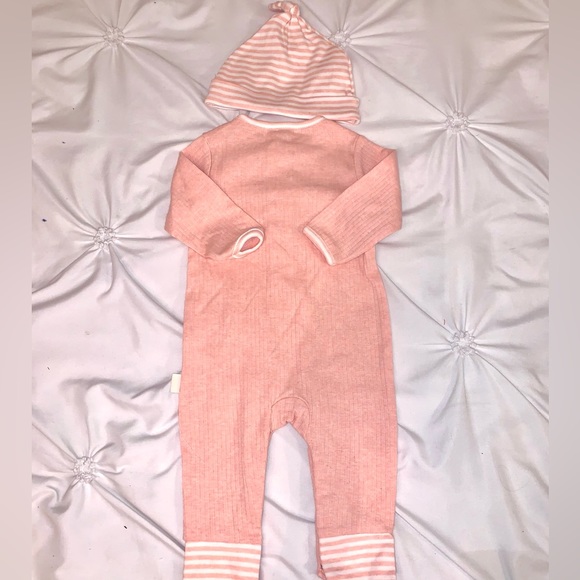 Rabbit and Bear ribbed knit set 3/6 and 6/9 NWT - Picture 4 of 5